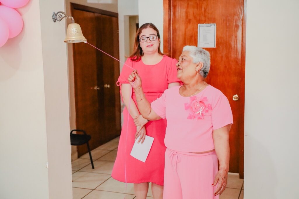 ab04ff06-78e7-4918-a0f3-32125dc75f2e-1024x682 ICM invita a mujeres camarguenses a participar en programa de prótesis de mama