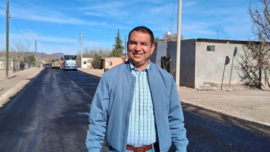 d18d21f1-7b02-467b-b388-8406615516d3-1024x576 "Compromiso cumplido" concluyen recarpeteo de la calle Ignacio García en Colonia Panamericana.