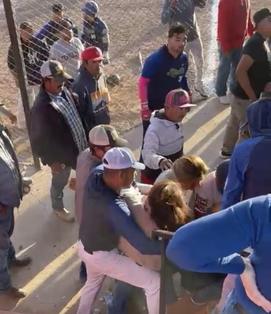 img_7522-884x1024 Caos en el béisbol: liga suspende jugadores y veta estadio Claudio Simental