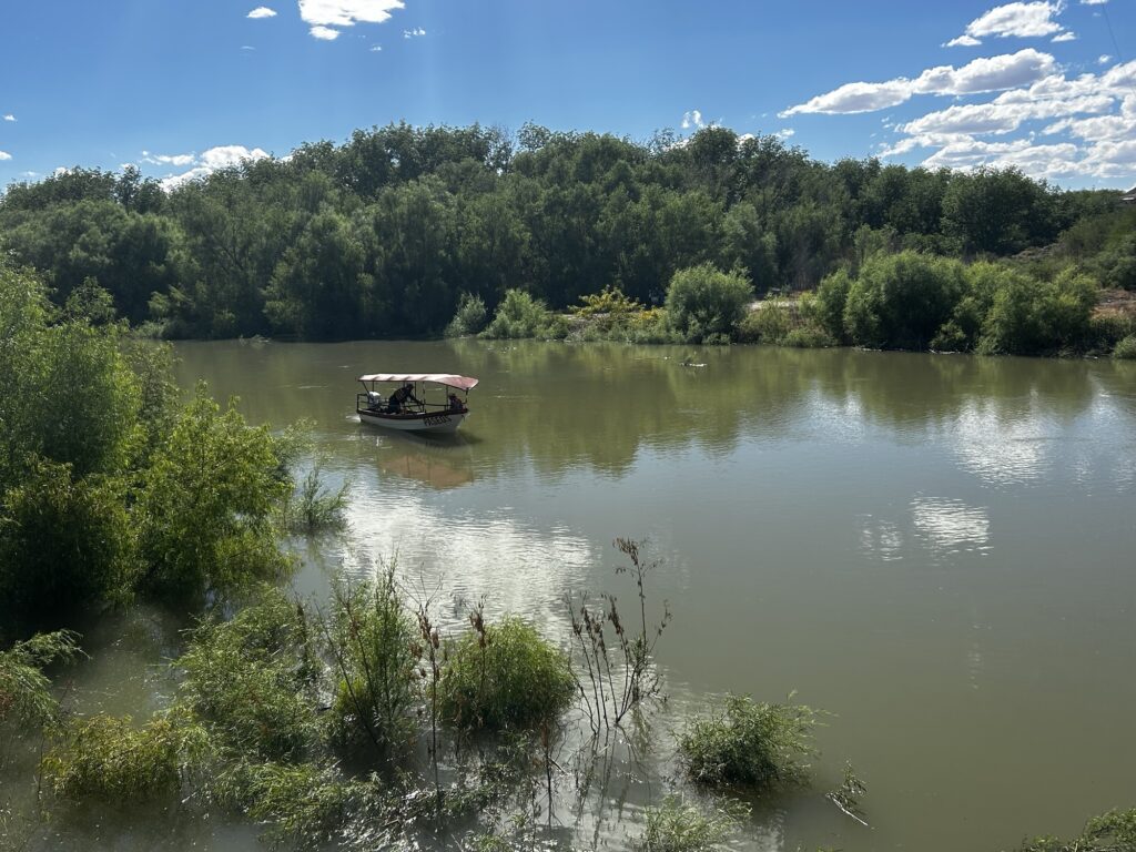 img_3088-1024x768 Piden apoyo para facilitar búsqueda de joven desaparecido en el río Conchos