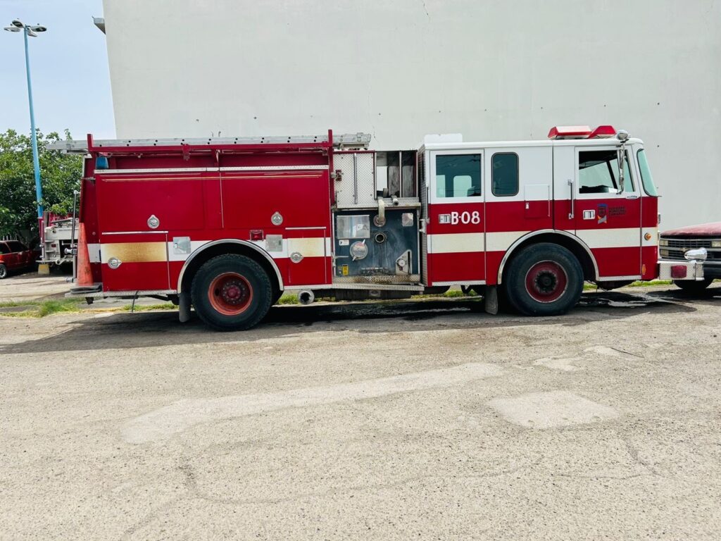 7d2f88b4-8c36-482b-b3fe-f2249de52eeb-1024x768 Bomberos reporta disminución de incendios; atienden siniestro en planta de CFE junto al Cobach 15