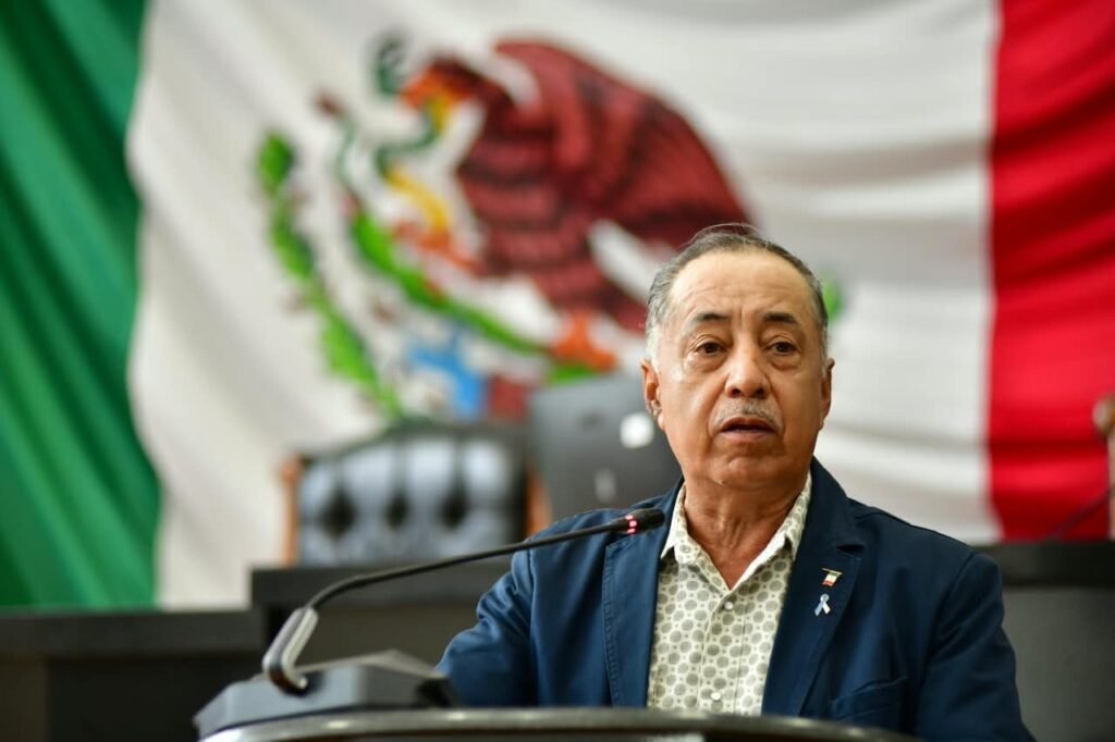 63dd3cd2-3bce-4f56-a9b2-b72091a82140-1024x682 Pide Arturo Zubía al Gobierno Federal cumplir con acuerdos en la compra de leche de productores chihuahuenses